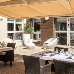 2021-KORIAN%2520CHENE%2520DOR-54-BONCHAMPS-LES-LAVALS-RESTAURANT_09