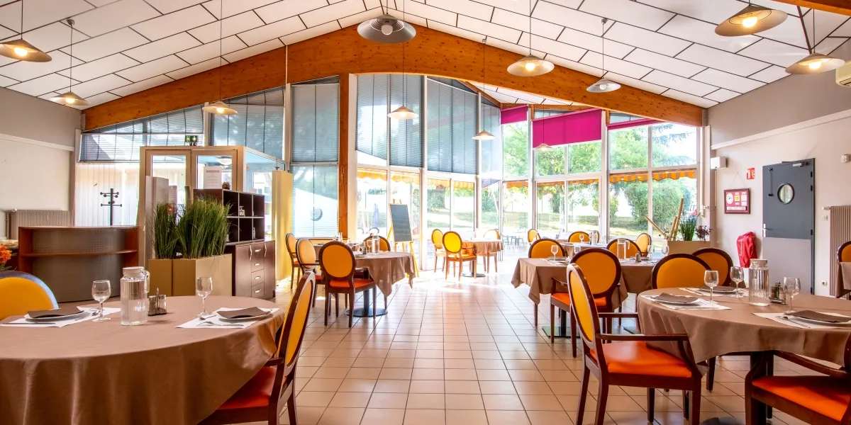 2020_KORIAN_BOIS-LONG-St%2520Saturnin_Restaurant_03