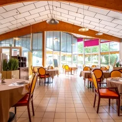 2020_KORIAN_BOIS-LONG-St%2520Saturnin_Restaurant_03