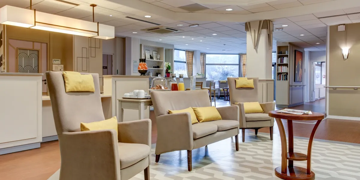 2022_PLACE%2520ROYALE_Accueil_2_0