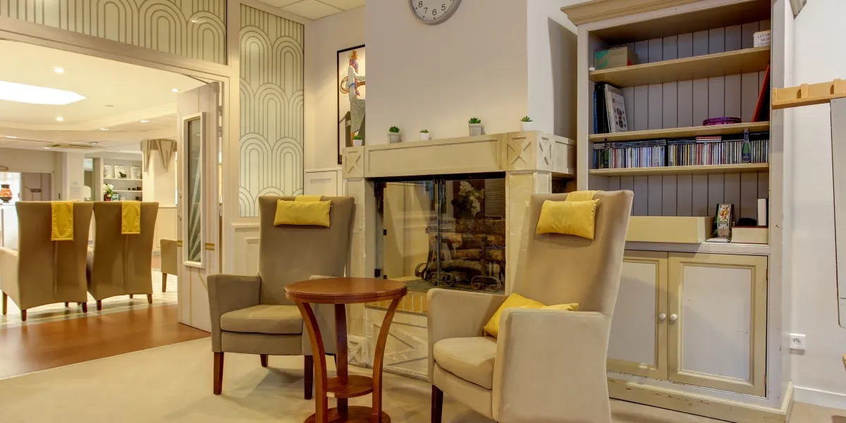 2022_PLACE%2520ROYALE_Salle%2520d%2520animations_5_0