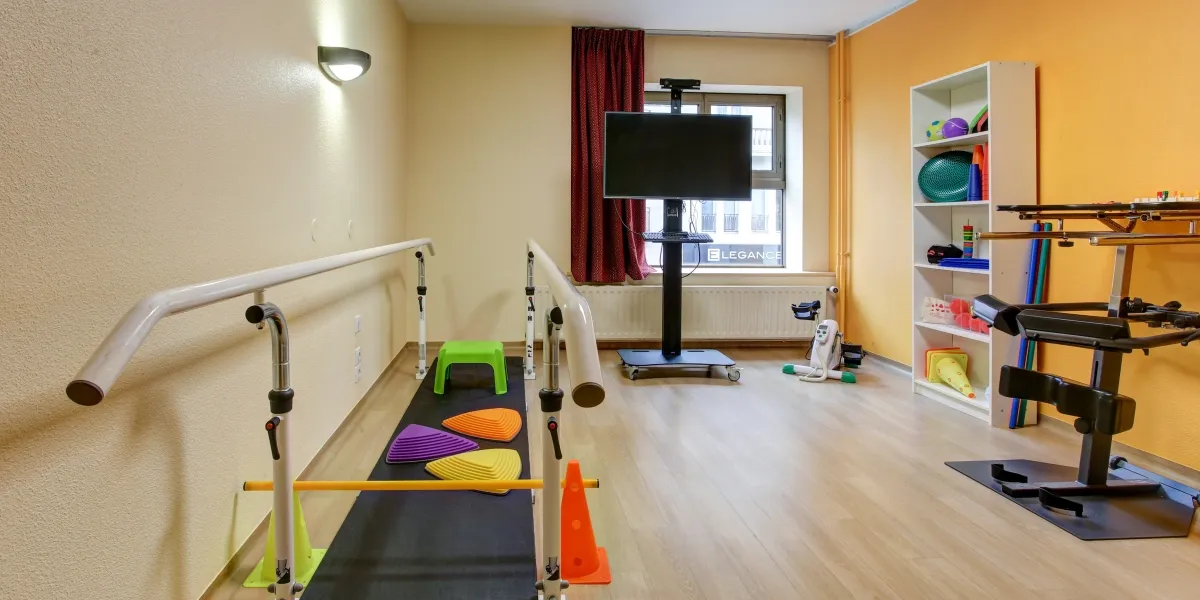 2022_PLACE%2520ROYALE_Salle%2520Kine_2_0