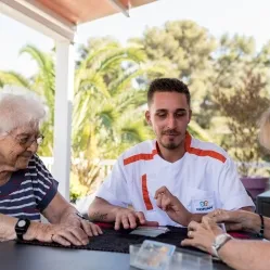 2021_KORIAN_83_LESPINSBLEUS_Scenedevie_1_0