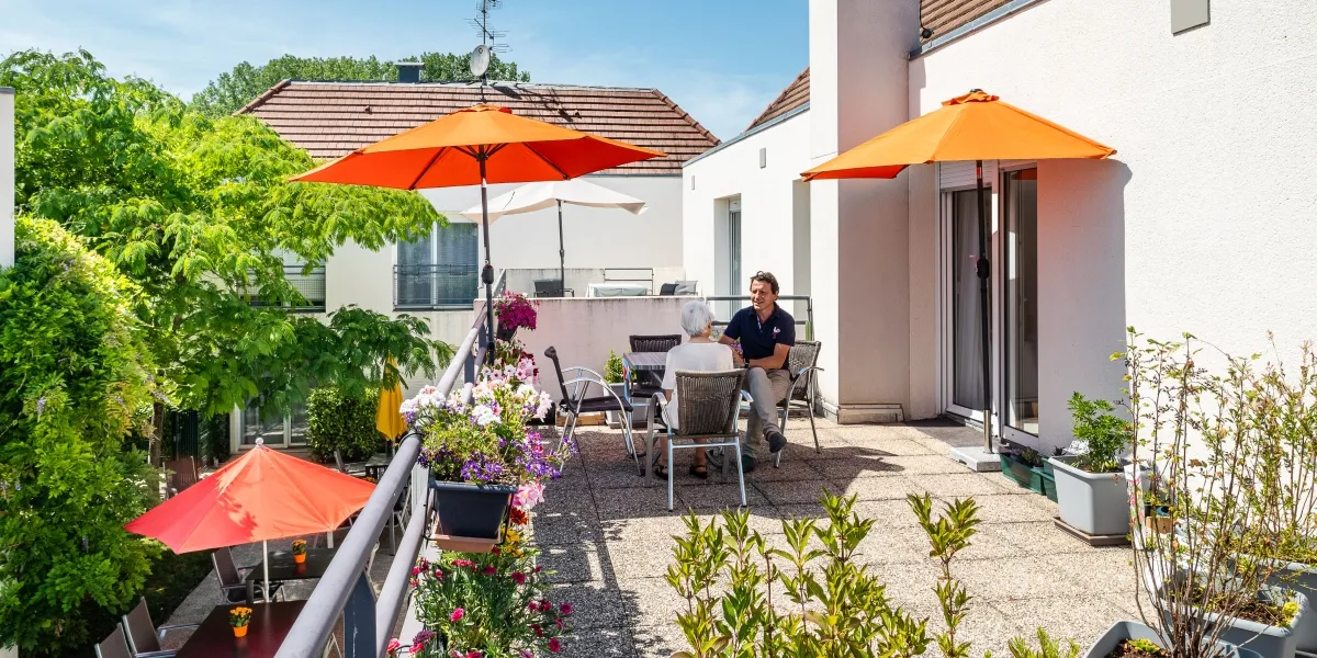 2022-KORIAN-LES%2520JARDINS%2520DHUGO-10-RIVIERE%2520DE%2520CORPS_09