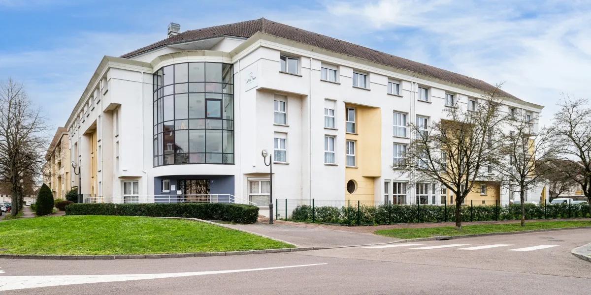 2023-VILLA-PAPYRI-71-CHALON_43