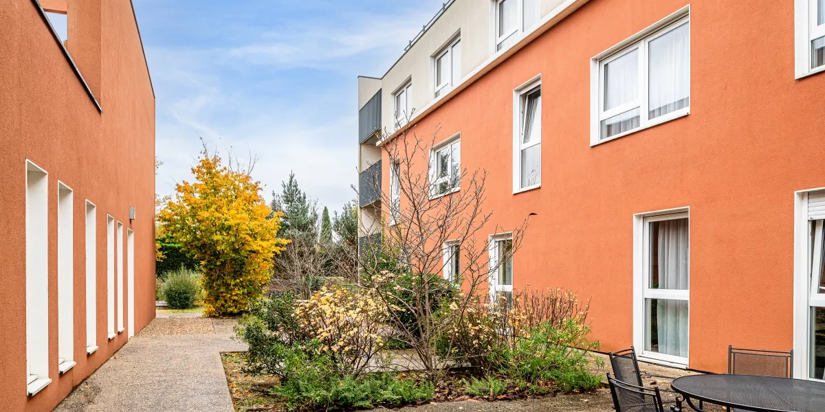 2023-KORIAN-LA%2520REINE%2520BLANCHE-45%2520OLIVET_03