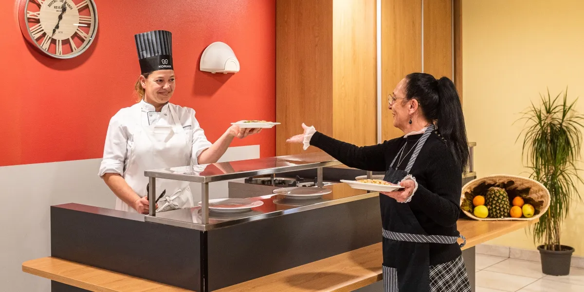 2021-KORIAN%2520CLOS%2520DU%2520MURIER-37_09-RESTAURANT