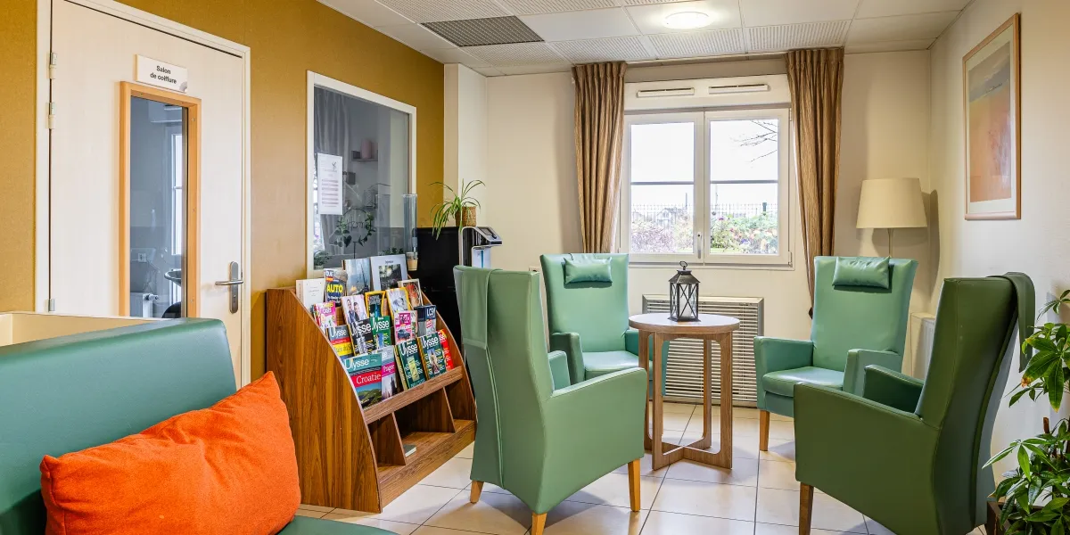 2023-KORIAN-REFLET%2520DE%2520LORE-45%2520LA%2520CHAPELLE%2520ST%2520MESMIN_01